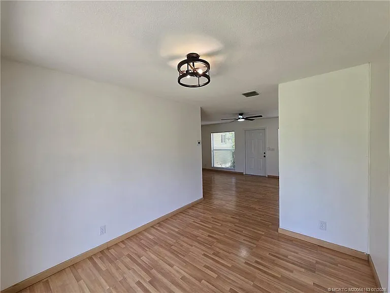 2648 Rockcrest Ct — Photo 11
