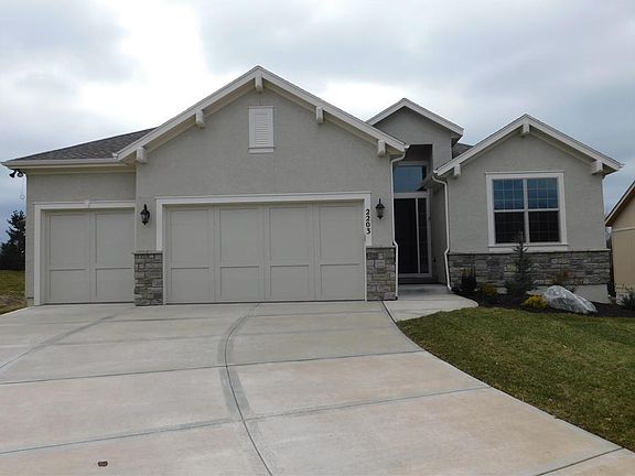 2nd image of 2203 W 132nd St