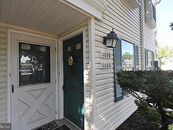 2nd image of 1108B Jefferson Ct