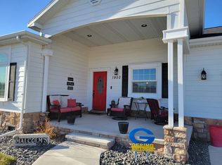 1950 Oregon Trail Blvd, Gering, NE 69341