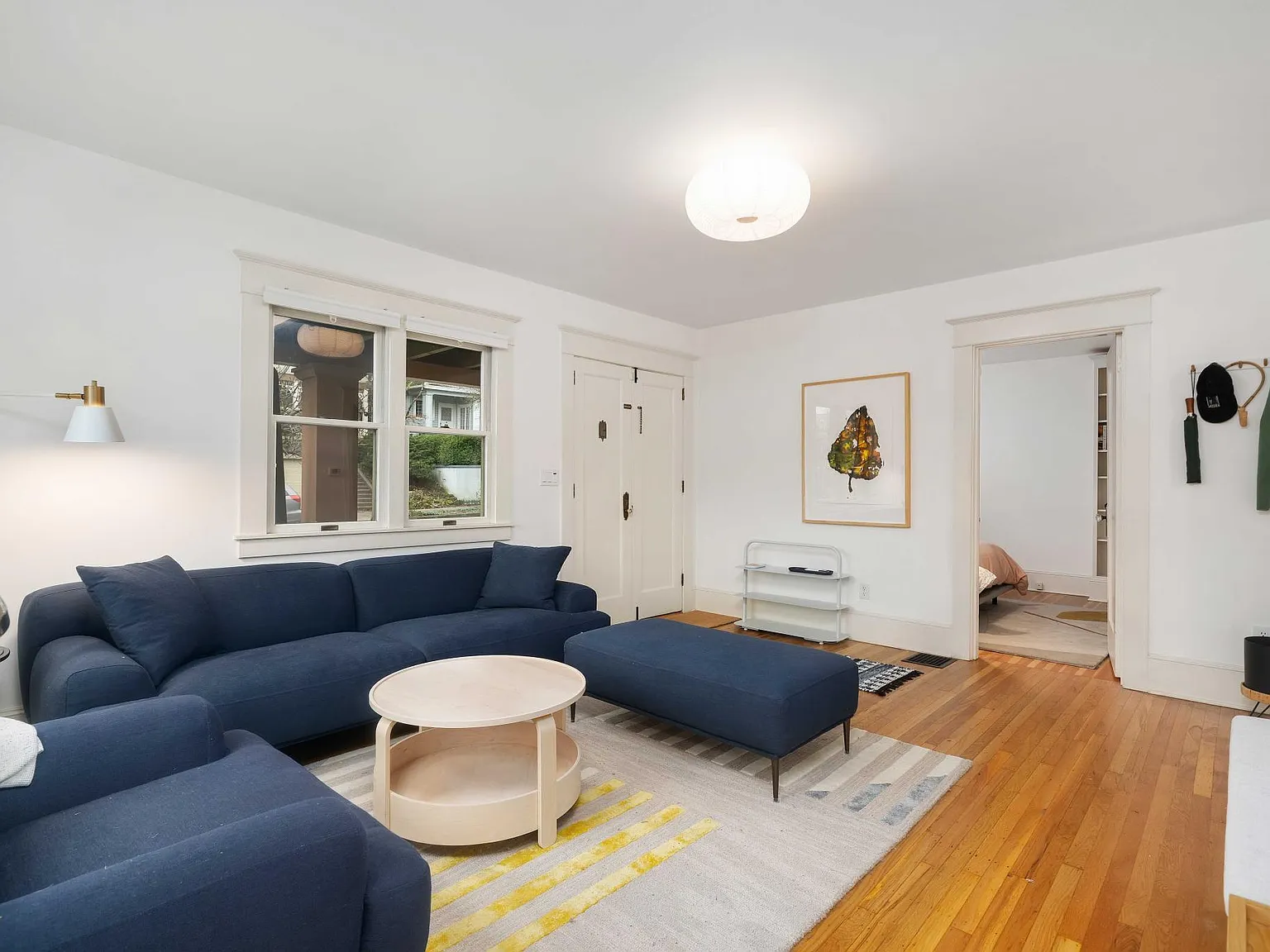 2803 NW Savier St — Photo 2
