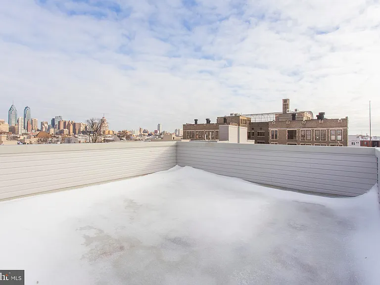 1320 S Opal St #2 — Photo 18