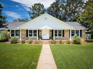 2300 Hallmark Dr, Pensacola, FL 32503