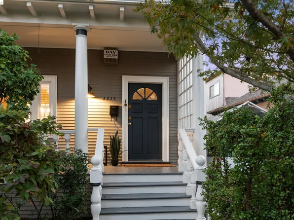 2235 E 32nd St, Oakland, CA 94602