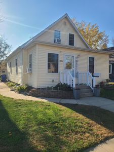 206 8th St W, Canby, MN, 56220