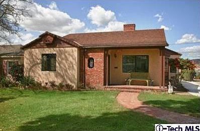 1st image of 415 Cambridge Dr