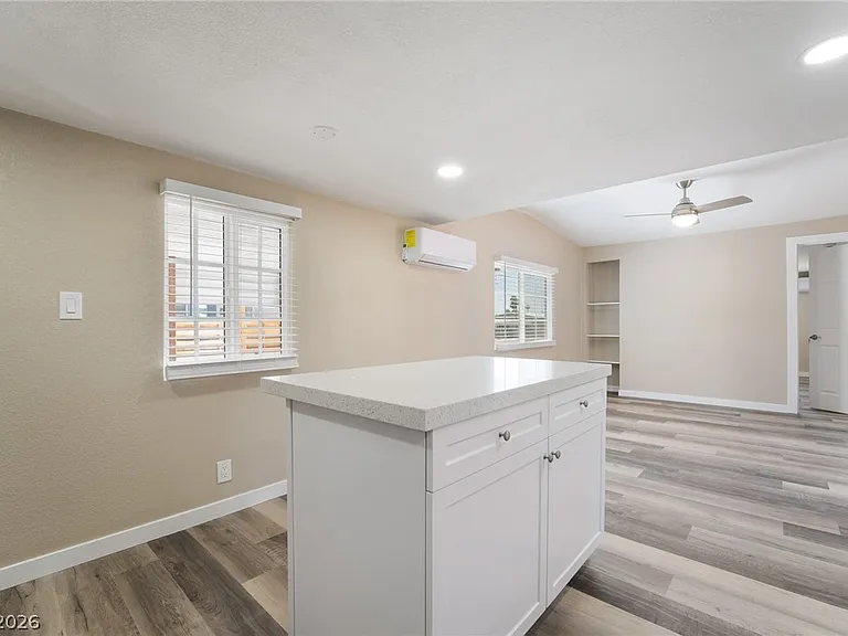 5402 Tahoe Dr — Photo 9
