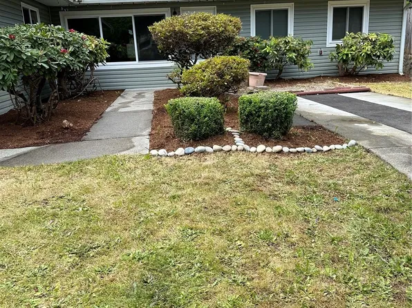 1917 166th Place NE, Bellevue, WA 98008