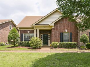8561 Sawyer Brown Rd, Nashville, TN 37221