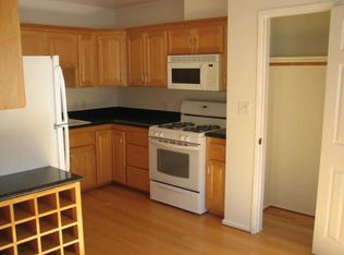 936 18th St FLOOR 2, Santa Monica, CA 90403