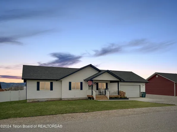 95 Scrub Oak Dr, Star Valley Ranch, WY 83127