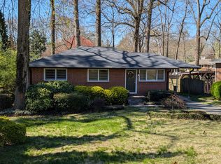 2671 Woodridge Dr, Decatur, GA 30033