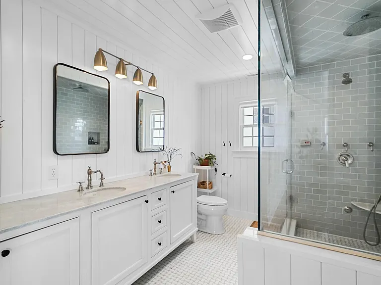 275 Lalley Blvd — Photo 11