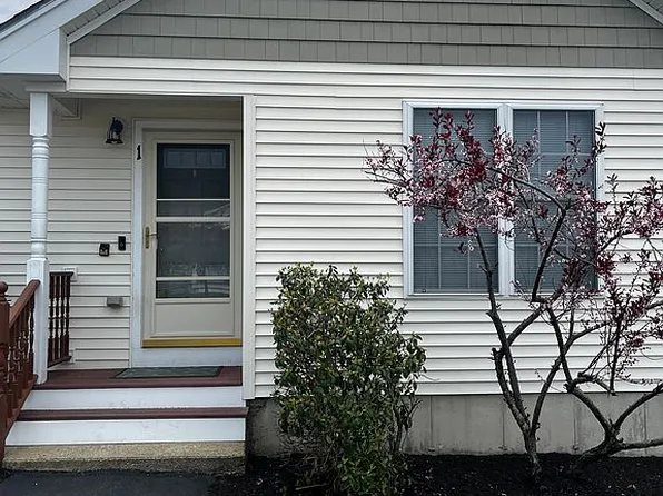 43 Black Hall Rd, Epsom, NH 03234