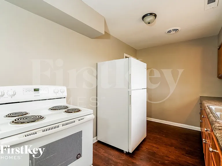 10408 Bradbury Dr — Photo 7