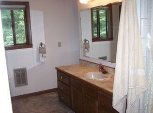 301 Pinecrest Ln, Sandpoint, ID 83864