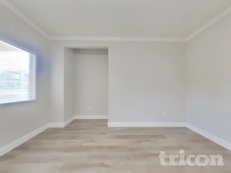 10001 Woodcreek Oaks Blvd #217 — Photo 3