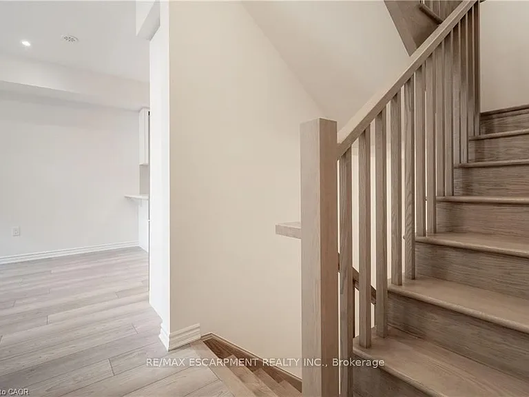 305 Garner Rd W #39 — Photo 9
