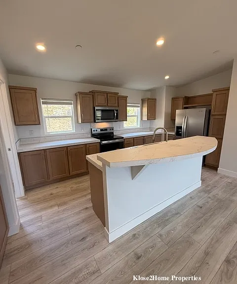 Anthony Rd — Photo 11