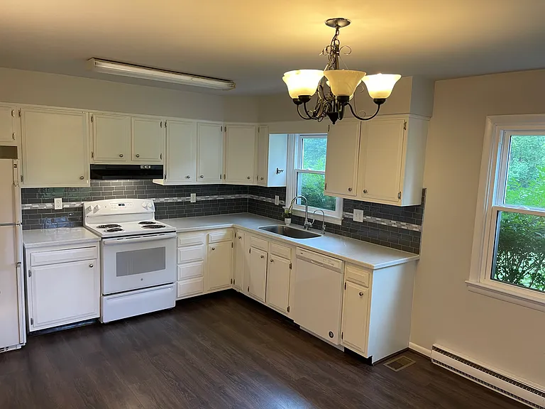822 Klees Mill Rd #A — Photo 4