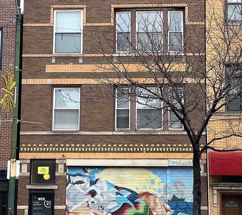 1st image of 1103 N Ashland Ave APT 1R