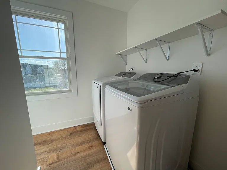 404 Boston Ave — Photo 28