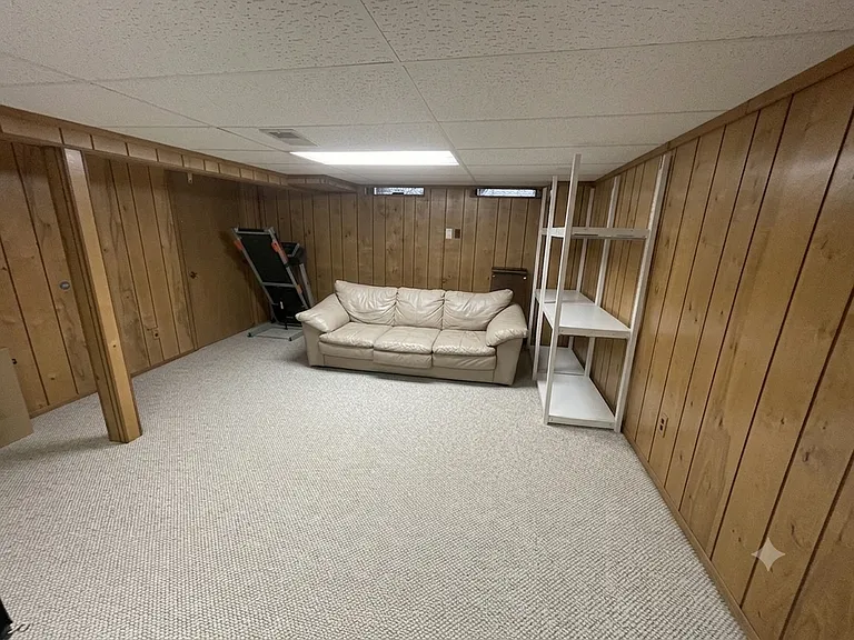 3661 Root Dr — Photo 14