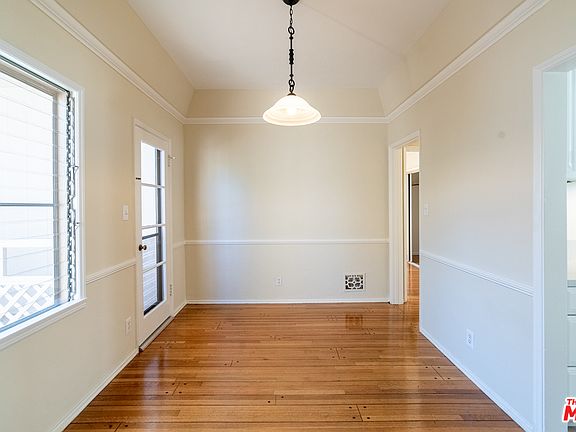 5th image of 9625 Charleville Blvd