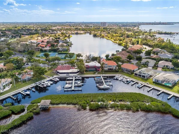 4279 Island Cir APT A, Fort Myers, FL 33919