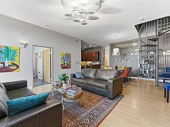 4th image of 1951 W 26th St APT 514