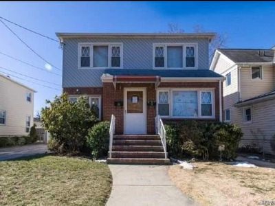 46 E Mineola Avenue, Valley Stream, NY, 11580