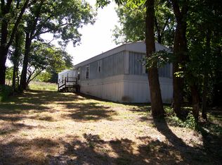46 Ware Rd, Mapleton, KS 66754