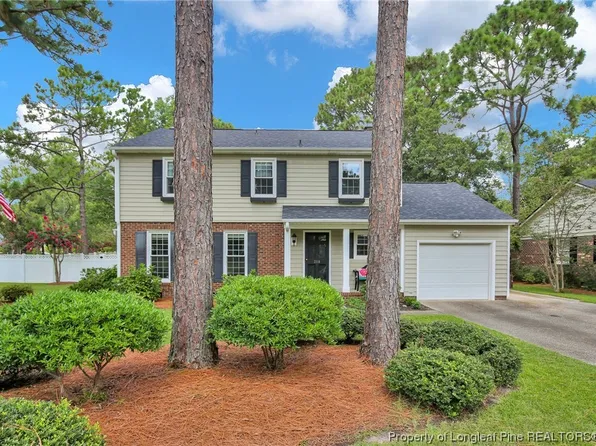 2518 Torcross Dr, Fayetteville, NC 28304