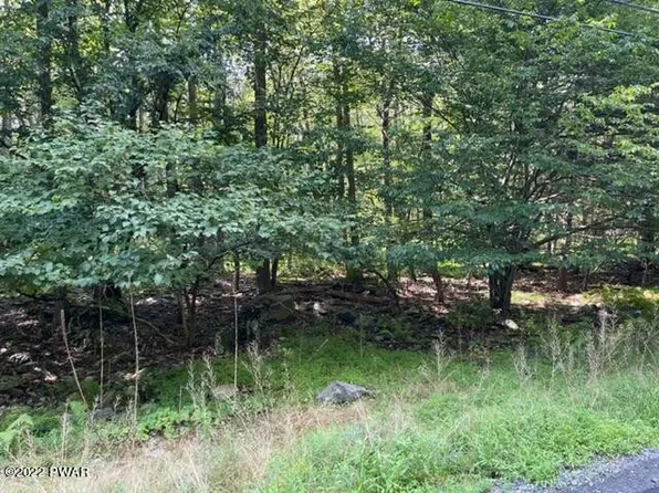 LOT 1008 Chokeberry Dr, Milford, PA 18337