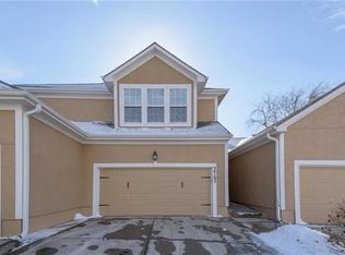 34195 W 90th Cir, De Soto, KS 66018