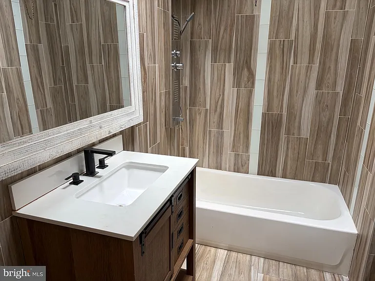 141 S 57th St #2 — Photo 7