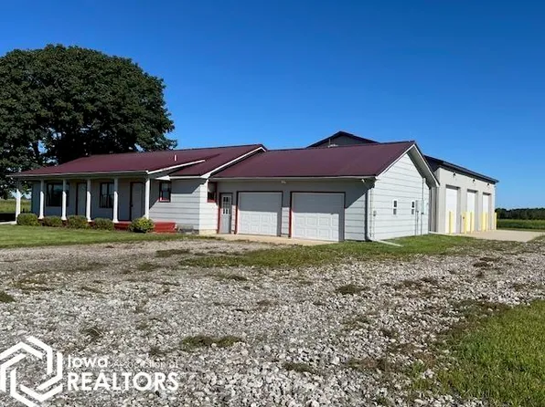 2169 227th St, Fairfield, IA 52556