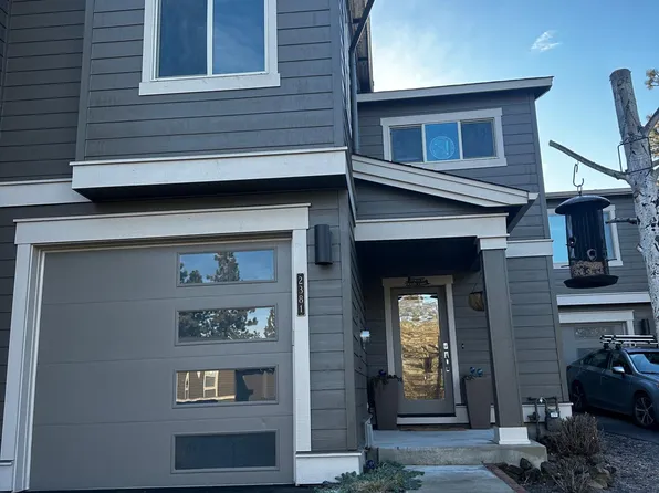 2381 NW Debron Ln, Bend, OR 97703