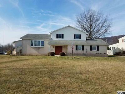 101 Mountain View Dr, Enola, PA, 17025
