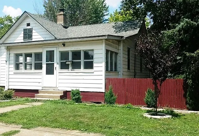 1019 W Taylor St — Photo 1