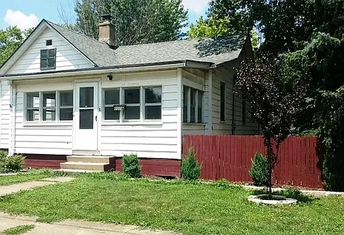 1019 W Taylor St Photo 1