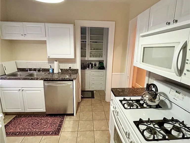 711 Lafayette Ave #LOWER — Photo 13