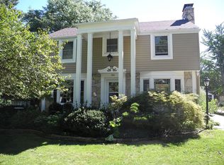 315 Paris Ave, Rockford, IL 61107