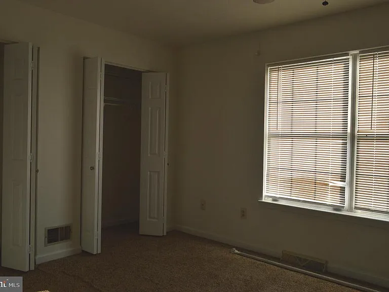 890 Gaming Sq — Photo 17