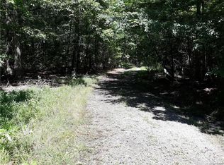 59 Art Rd, Manakin Sabot, VA 23103