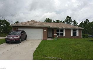 2820 43rd St W, Lehigh Acres, FL 33971