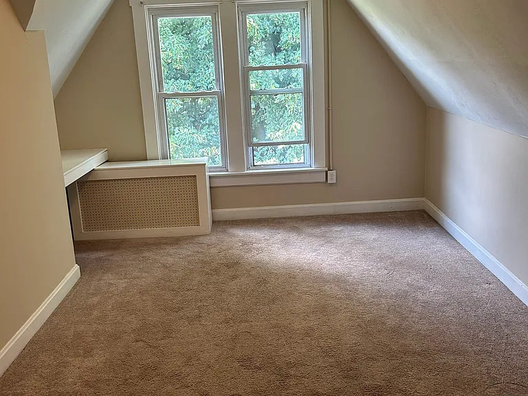 421 Brown Ave #1 — Photo 16