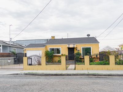 818 W Cedar St, Compton, CA, 90220