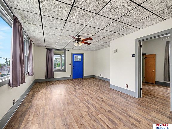 5th image of 4502 S 40th St