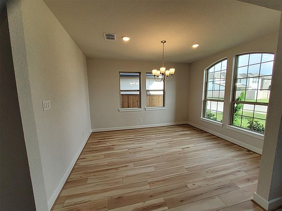 4th image of 20814 Flat View Dr
